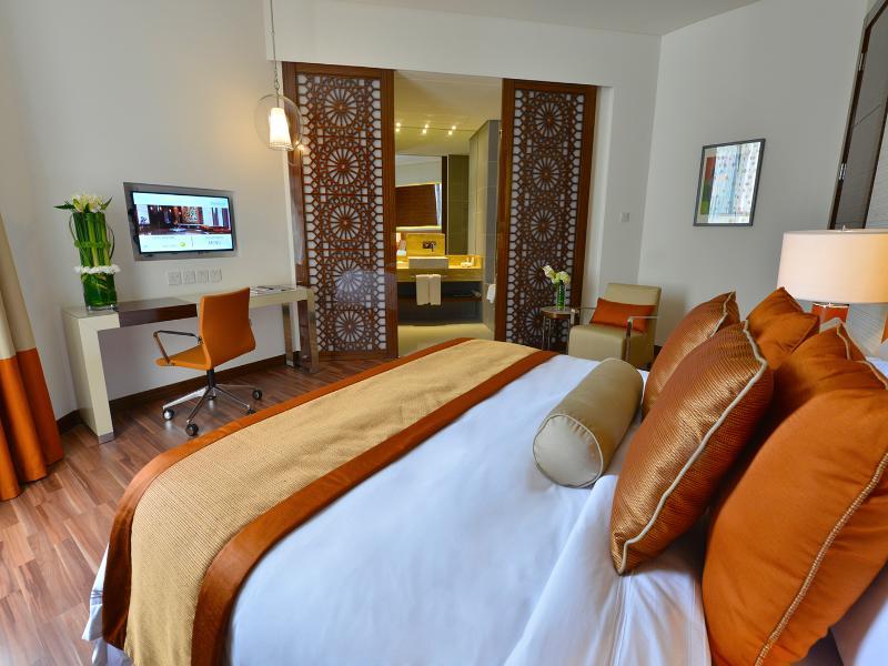 Fraser Suites Diplomatic Area Bahrain Manama Exterior photo A bedroom at the hotel