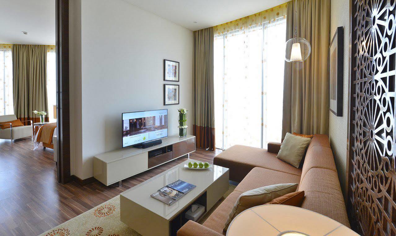 Fraser Suites Diplomatic Area Bahrain Manama Exterior photo A living room